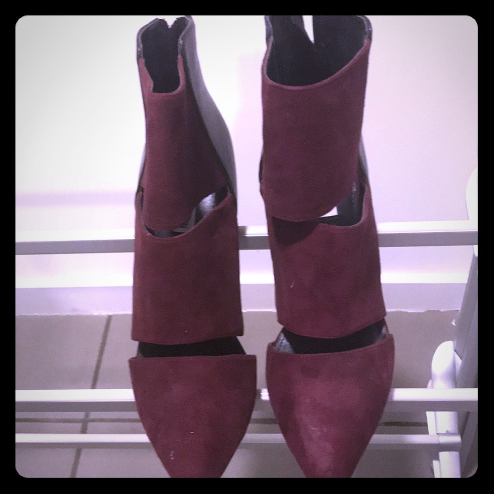 Steve Madden Pumps